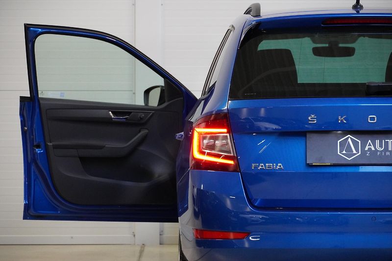 Škoda Fabia 1.0TSI 70kW,DSG,TOUR,ČR,1.MAJ - fotka 9 z 29