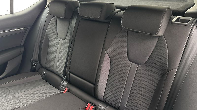 Škoda Octavia 2.0 TDI DSG Style - fotka 16 z 25