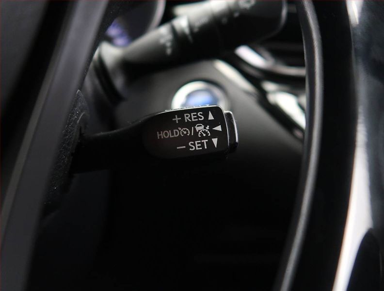 Toyota C-HR (2018) 1.8 Hybrid, Automat - fotka 21 z 23