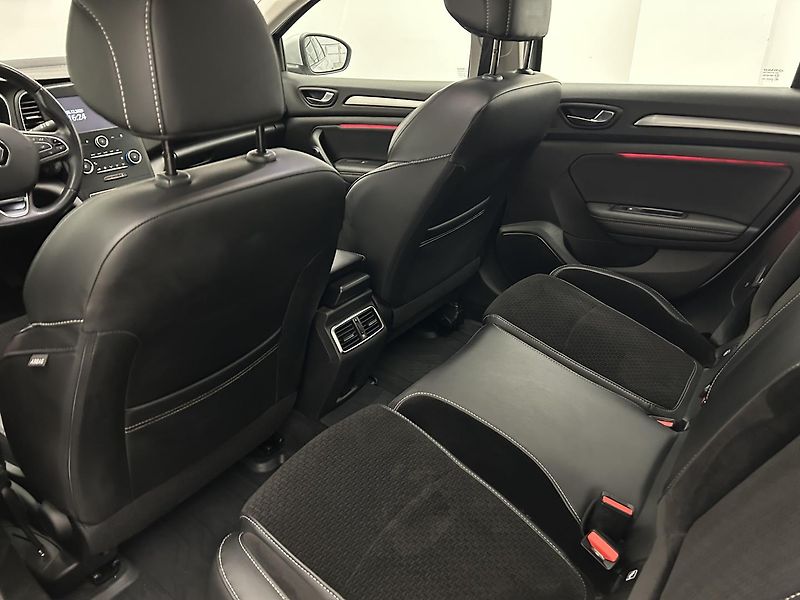 Renault Mégane 1.3 TCe - fotka 17 z 24