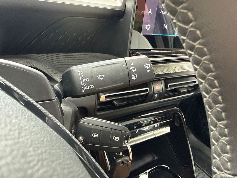 Citroën C3 44 kWh / Kamera / Tempomat - fotka 23 z 30