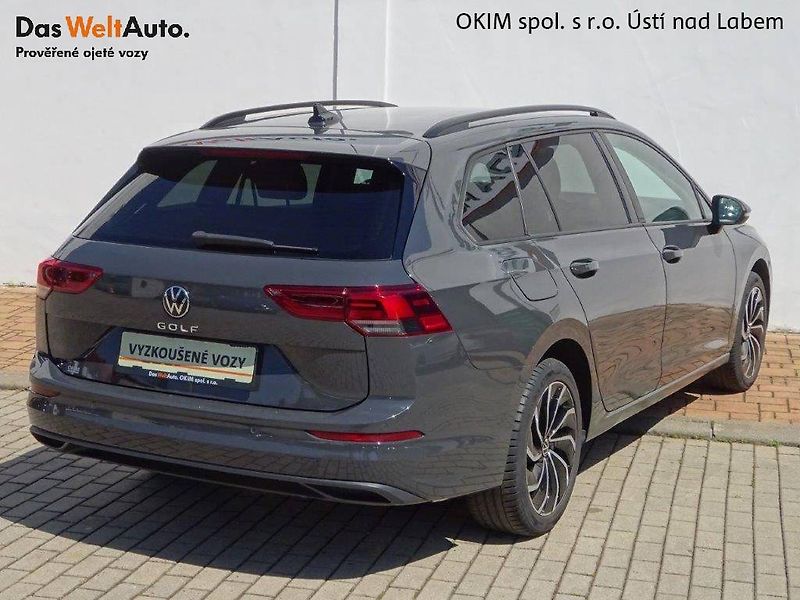 Volkswagen Golf Variant (2022) 1,5TSi/ 96kW Life - fotka 2 z 26