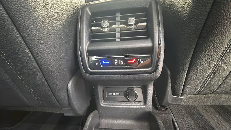 Škoda Kodiaq (2025) SELEC 4X4 TD 142/2.0 A7A - fotka 17 z 27
