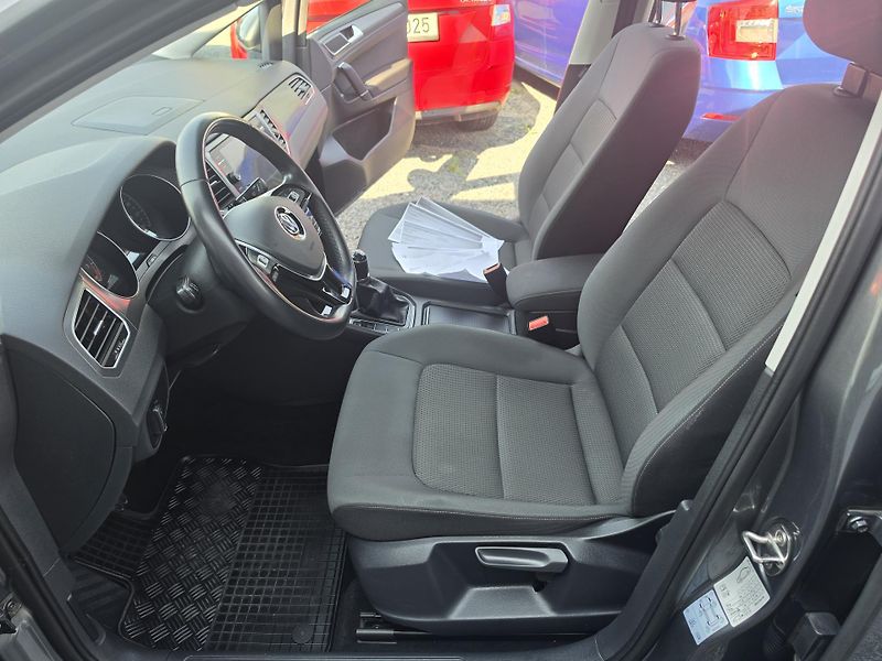 Volkswagen Golf Sportsvan 1.5 TSI Led TZ  - fotka 9 z 18