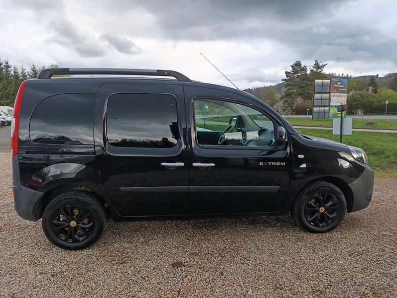 Renault Kangoo (2018) 1.2 Tce ECO 2x b.dveře - fotka 4 z 16