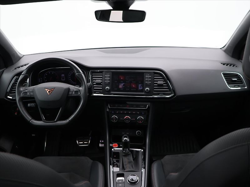 Cupra Ateca 2,0 TSI 221kW 4x4 DSG Panorama - fotka 24 z 32