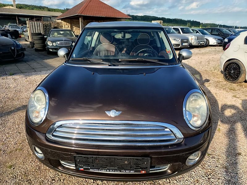 Mini Clubman (2008) 1.6 88kw - fotka 3 z 51