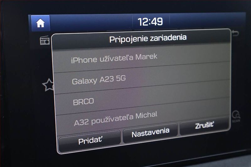 Hyundai Santa Fe (2019) Style 2.2 CRDi, 4X4, Automat - fotka 17 z 34