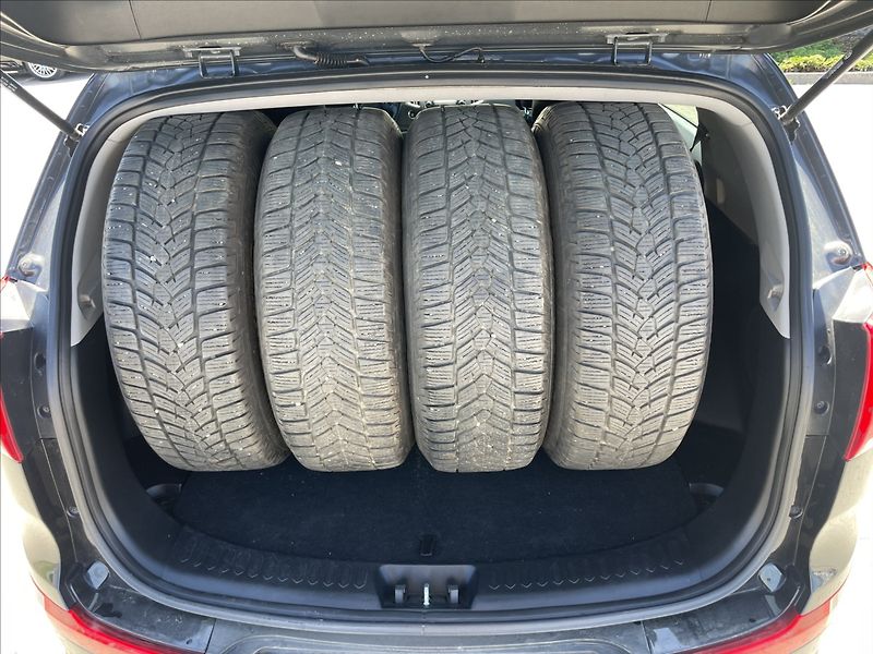 Kia Sportage 2,0 CRDi 135kw 4x4 LED bez kor - fotka 11 z 40