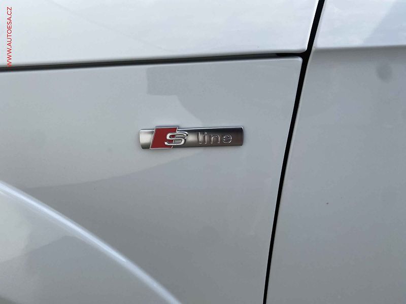 Audi TT (2015) 2.0 TFSi quattro, ČR, AT - fotka 20 z 21