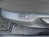Peugeot 5008 (2014) 1.6Ti/LED/PANO/Head-up/Klima/ - náhled 23