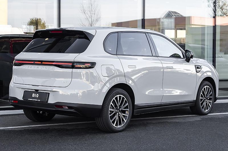 Leapmotor B10 (2026) 1,5 dojezd až 900km  DESIGN Hy - fotka 4 z 13