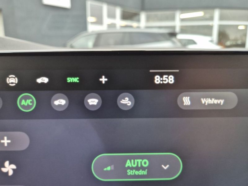 Škoda Octavia 130 let Premium 1.5 TSI 110 kW - fotka 36 z 39