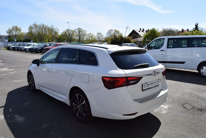 Toyota Avensis (2018) 1.8VVTI 108kw TEAM D XEN NAVI - fotka 11 z 50