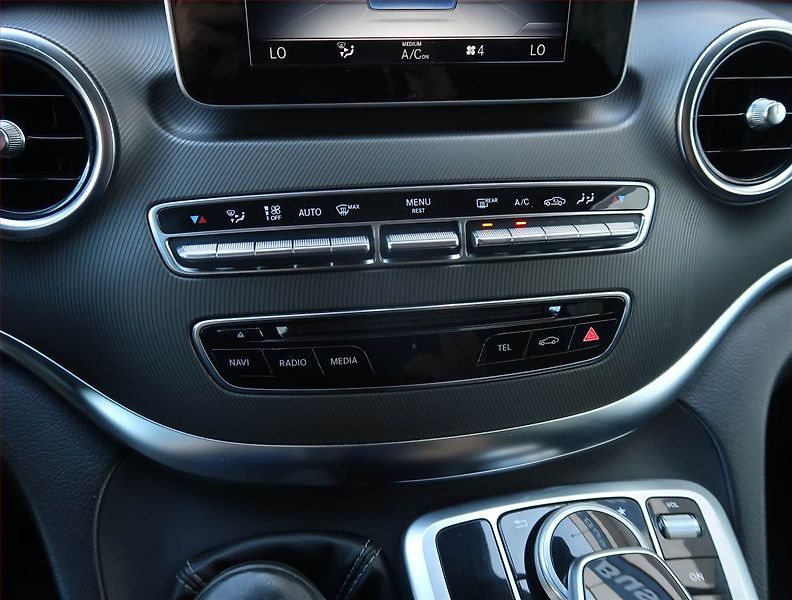 Mercedes-Benz Třídy V (2014) 220 CDI, ČR, DPH - fotka 18 z 25
