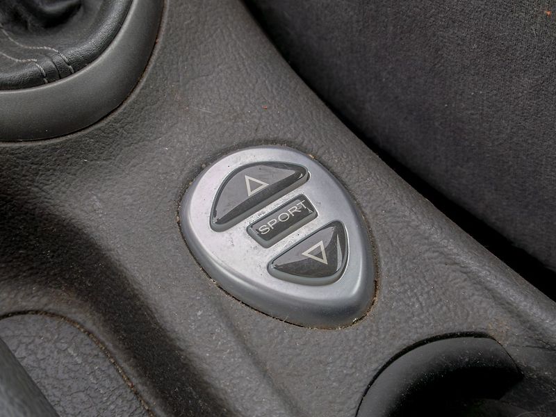 Citroën C5 (2008) 2.2HDI 125KW – STK 6/2028 - fotka 23 z 42