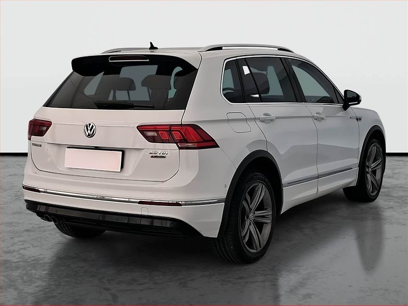 Volkswagen Tiguan (2017) R-Line 2.0 TDI, 4X4, Automat - fotka 5 z 20