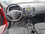 Hyundai i30 1,4 i - náhled 9