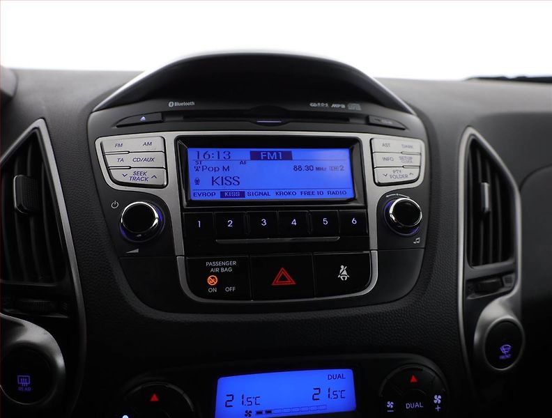 Hyundai ix35 (2012) 2.0 CRDi, Tempomat - fotka 11 z 14