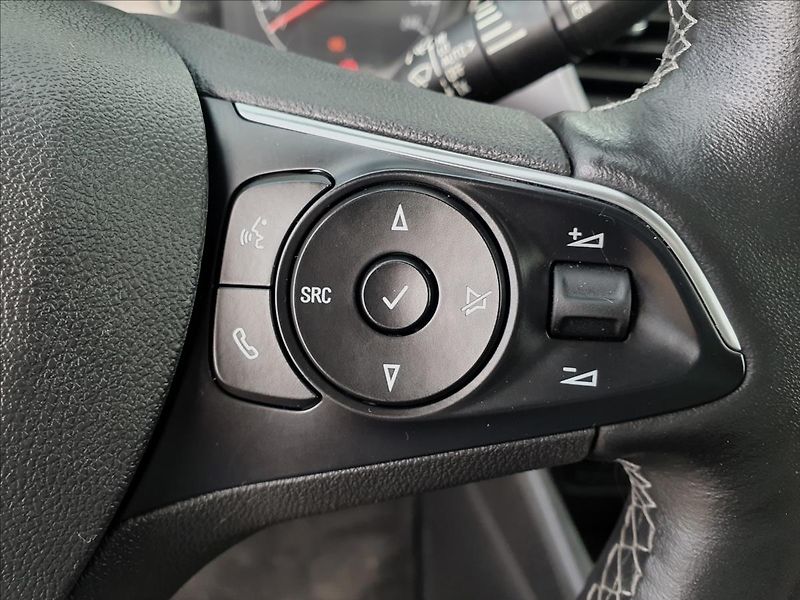 Opel Crossland X 1,5 cdti,Innovation,navi,kůže - fotka 22 z 50