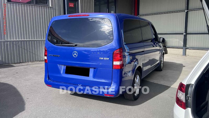 Mercedes-Benz Vito (2017) 2.0CDi 119 L2 8míst, ČR, AT - fotka 2 z 4
