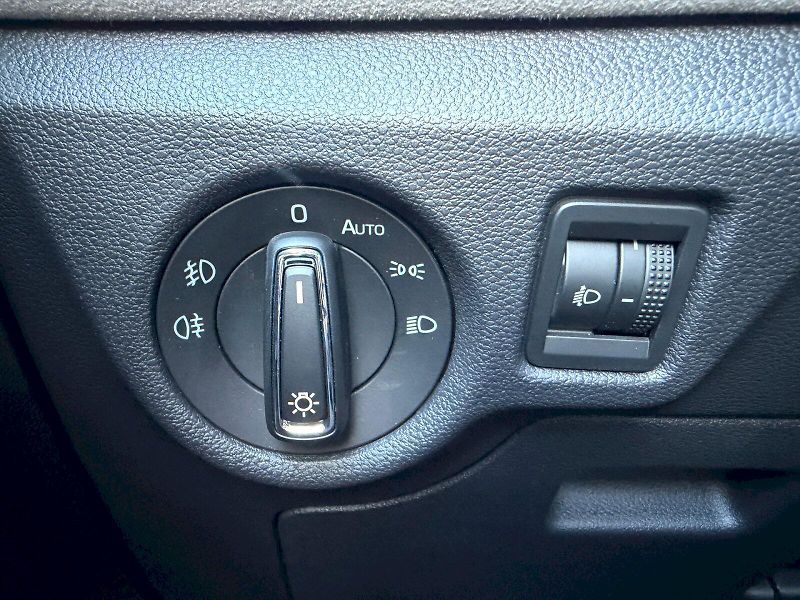 Škoda Scala (2025) 1.5 TSI 110kW Top Selection - fotka 11 z 35