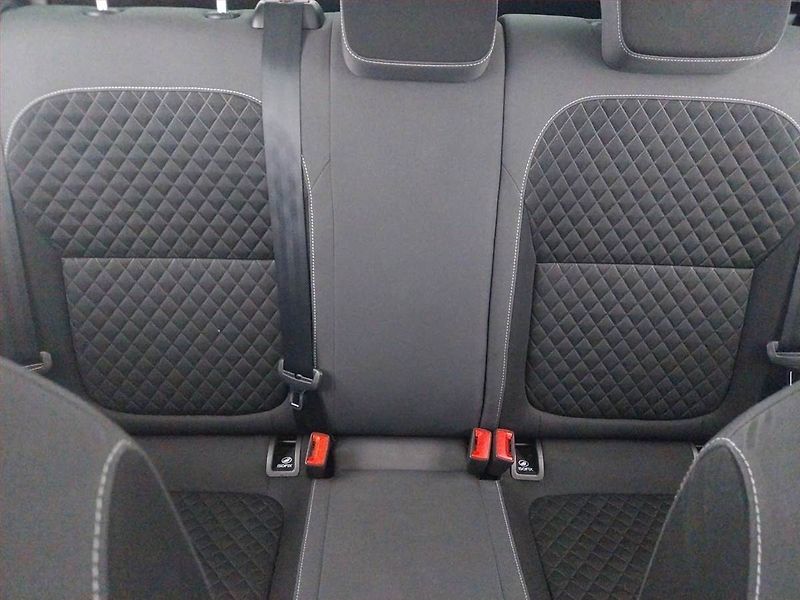 Škoda Fabia (2015) Style 1.2 TSI, Navi, Tempomat - fotka 10 z 20