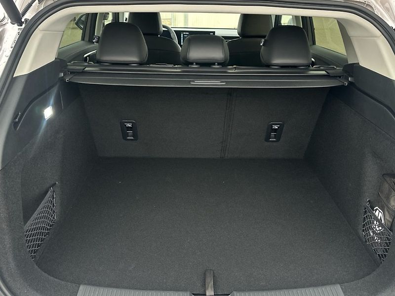 MG HS (2026) PHEV 1.5 TGI Exclusive - fotka 8 z 23