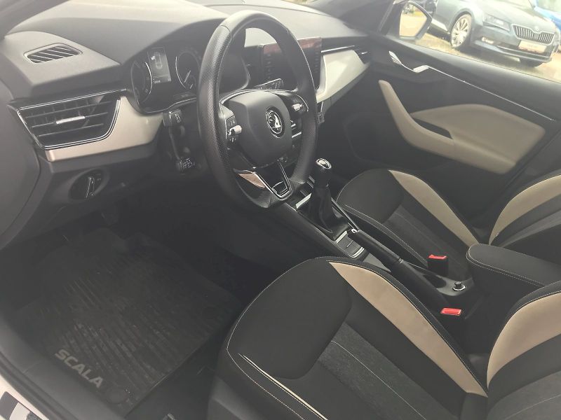 Škoda Scala (2021) STYLE 1,5 TSI - fotka 6 z 30