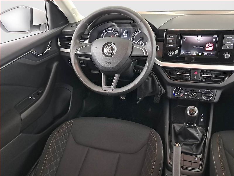 Škoda Scala (2019) 1.6 TDI, Tempomat - fotka 7 z 17