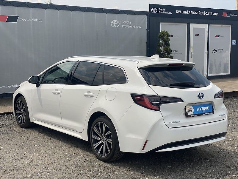 Toyota Corolla 1.8HEV, ČR, Style Tech, záruka - fotka 5 z 17