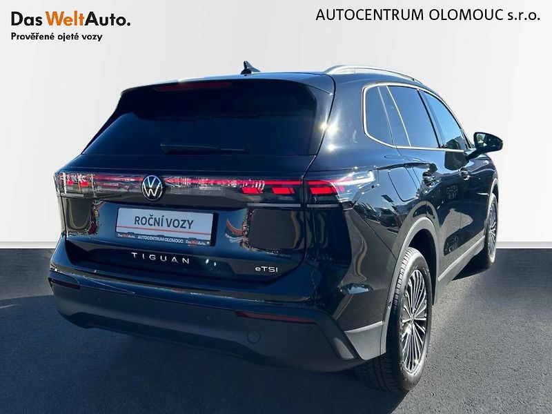 Volkswagen Tiguan (2025) 1.5 eTSI 7DSG Life - fotka 2 z 35
