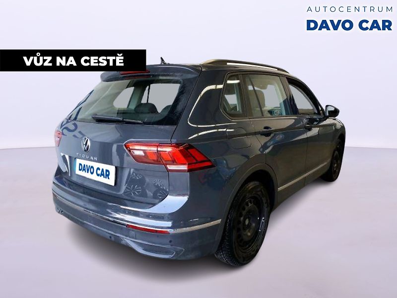 Volkswagen Tiguan 1,5 TSI 96kW Life 1Maj LED DPH - fotka 5 z 10