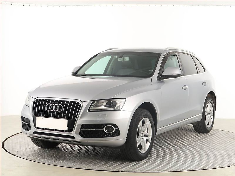 Audi Q5 (2015) design 2.0 TDI, 4X4, Automat - fotka 2 z 20