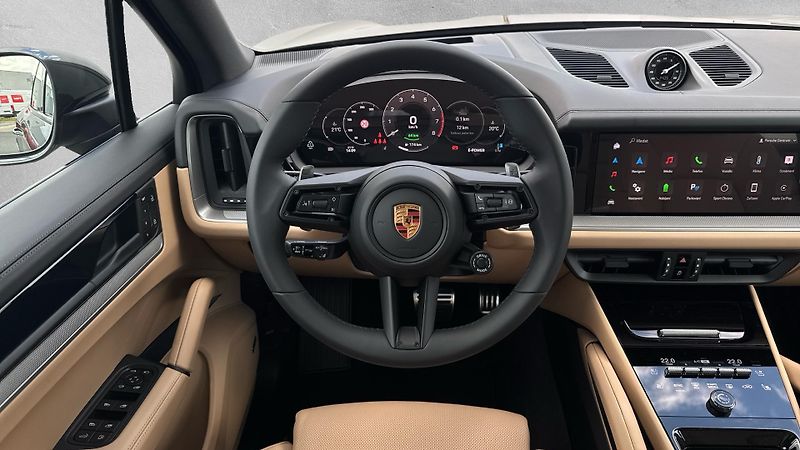 Porsche Cayenne S E-Hybrid - fotka 20 z 30