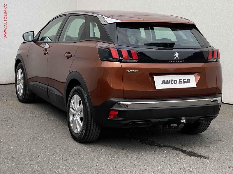 Peugeot 3008 (2017) 1.2 PT, Active, TZ, navi - fotka 6 z 18