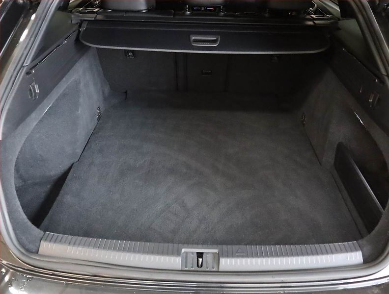 Volkswagen Arteon (2021) Elegance 2.0 TDI - fotka 14 z 26