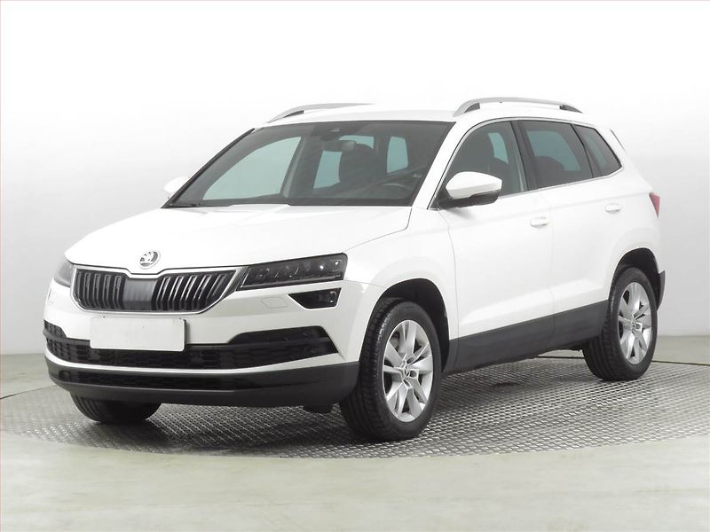 Škoda Karoq (2018) Style Plus 1.5 TSI - fotka 2 z 26