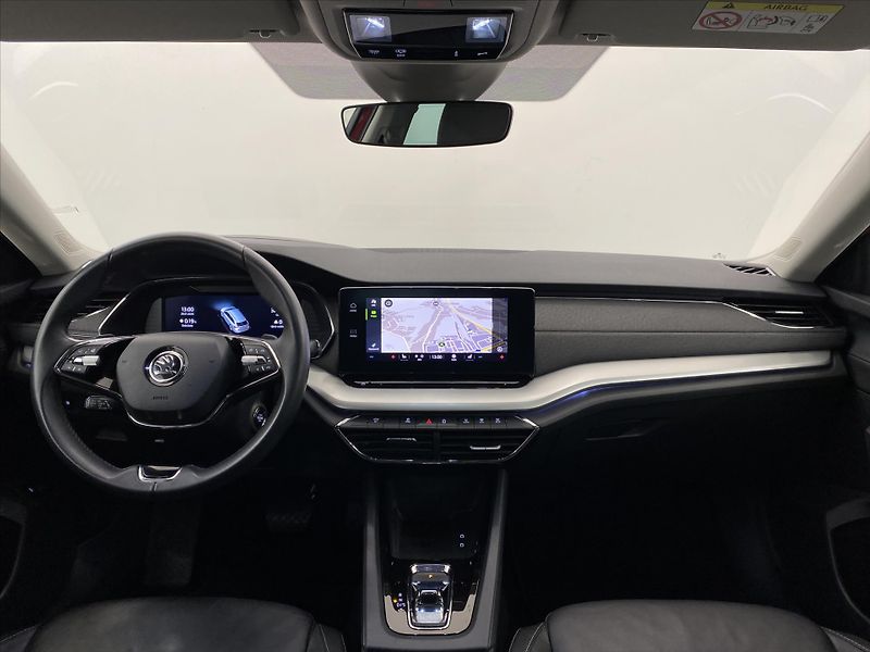 Škoda Octavia 2,0 TDI DSG 110kW Style Plus - fotka 9 z 25