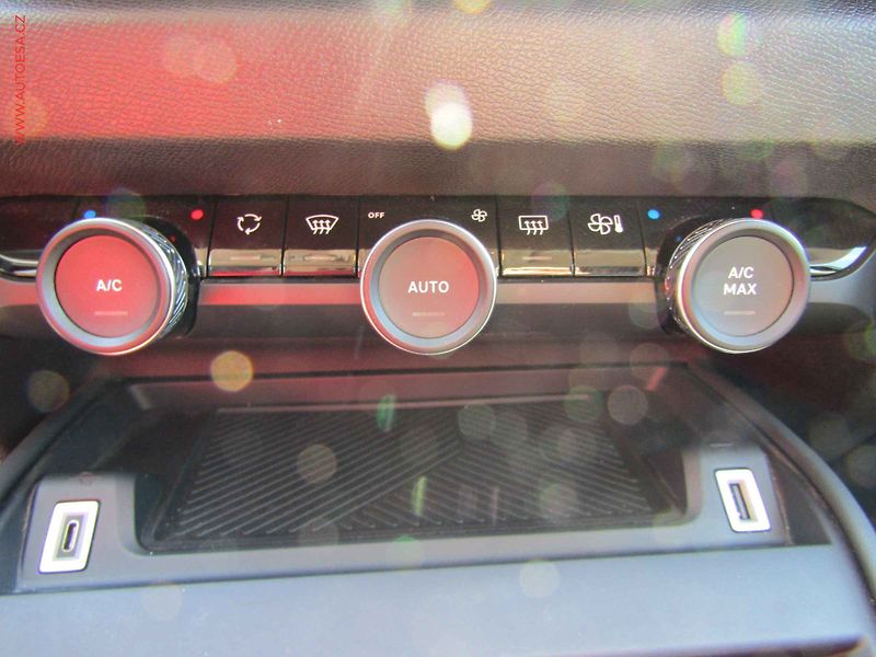 Citroën C4 (2021) 1.2 i, servis.kniha - fotka 14 z 18