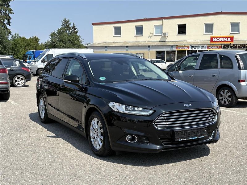 Ford Mondeo 2,0 TDCi110kW,Led,ACC,Nav,Výhř - fotka 40 z 41