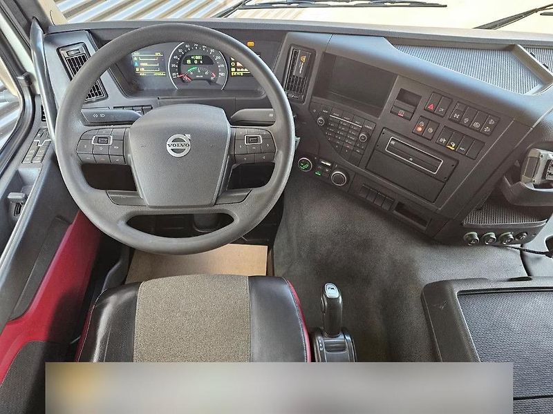 Volvo (2020) FMX 10x4 sklápěč30m3 EURO 6 - fotka 16 z 20