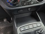 Hyundai i10 1,0 49KW vyhř. volat + sedadla - náhled 20