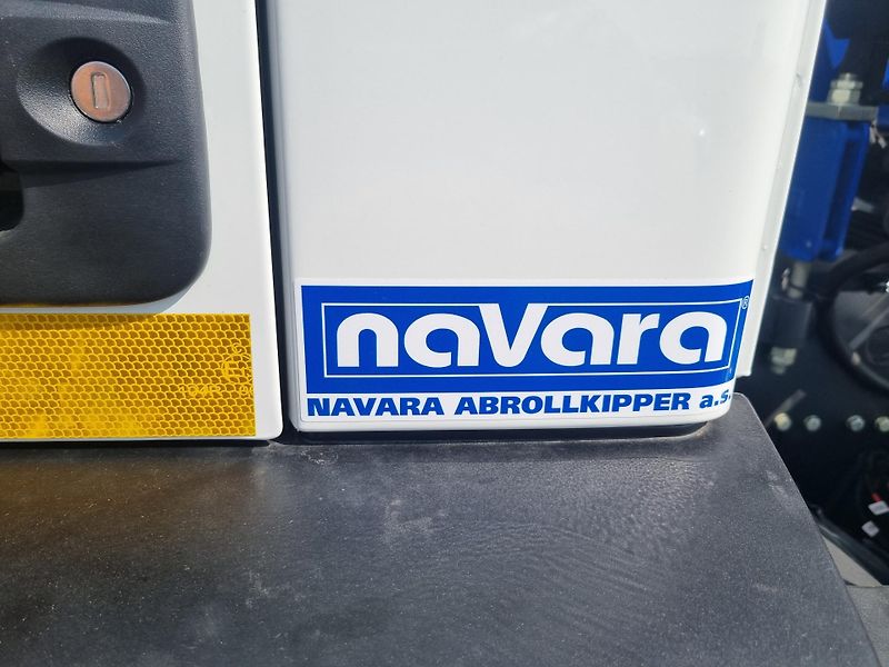 Iveco Eurocargo 180E28 RUKA 8022 KONTEJNER 10T - fotka 14 z 28
