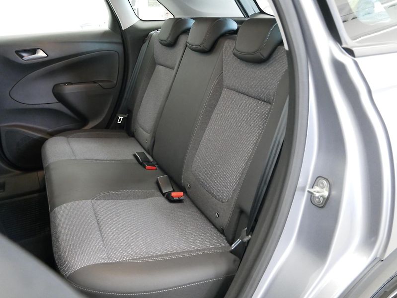 Opel Crossland - fotka 23 z 24