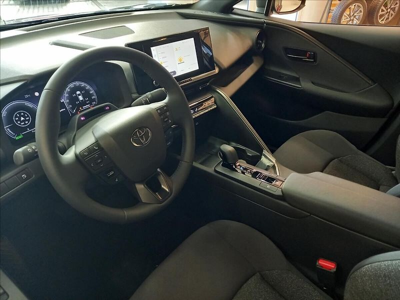 Toyota C-HR 1,8 Comfort Business - fotka 7 z 14