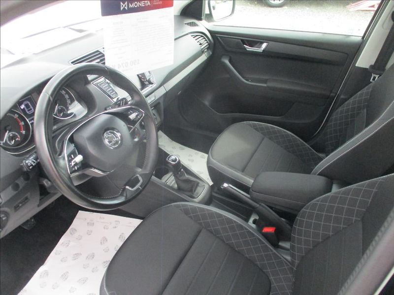 Škoda Fabia 1,0 TSI, servis,DPH,1.maj,CZ, - fotka 18 z 43