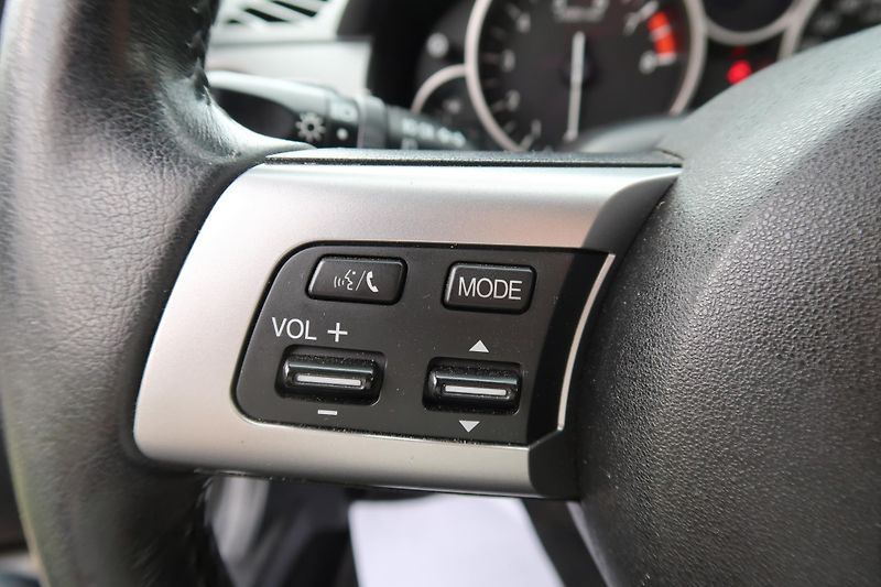 Mazda MX-5 (2010) 2,0G 118 kW Recaro, hardtop - fotka 22 z 32