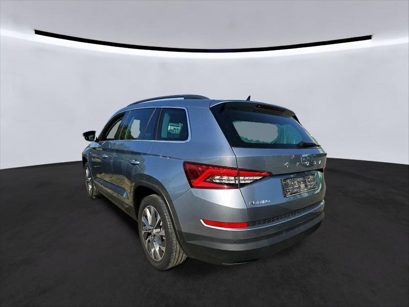 Škoda Kodiaq 2,0 TDI TAŽNÉ KEYLESS KAMERA - fotka 3 z 8