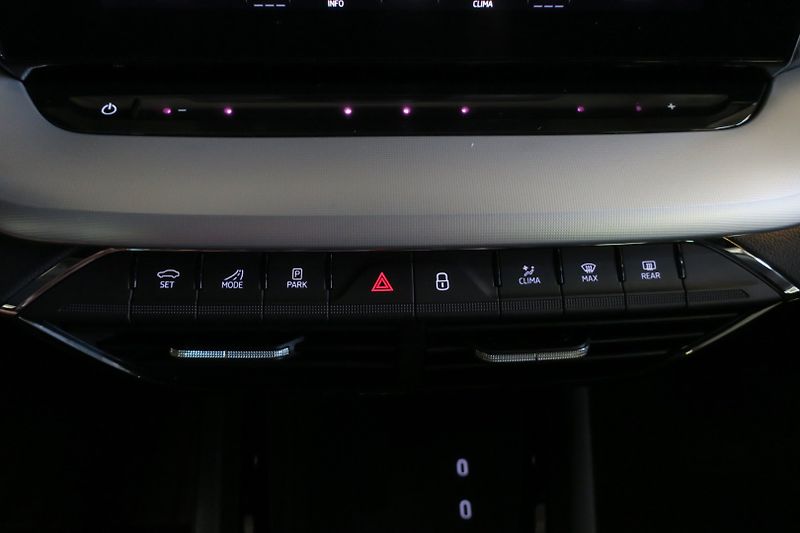 Škoda Octavia (2024) 2,0 TDI 110kW 7DSG Fresh PLUS - fotka 32 z 50